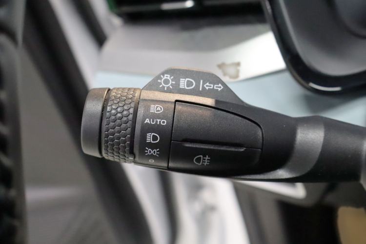 Used Geely Auto Emgrand L 2022 1.4T CVT Ultimate Model Interior 6
