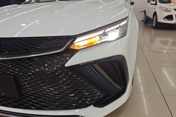 Used Geely Auto Emgrand L 2022 1.4T CVT Flagship Edition Left Front Headlight