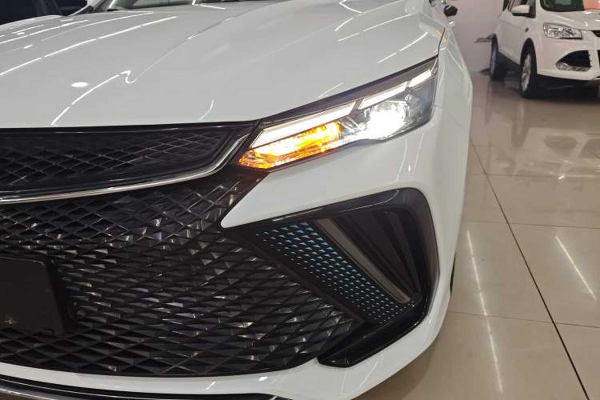 Used Geely Auto Emgrand L 2022 1.4T CVT Flagship Edition Left Front Headlight