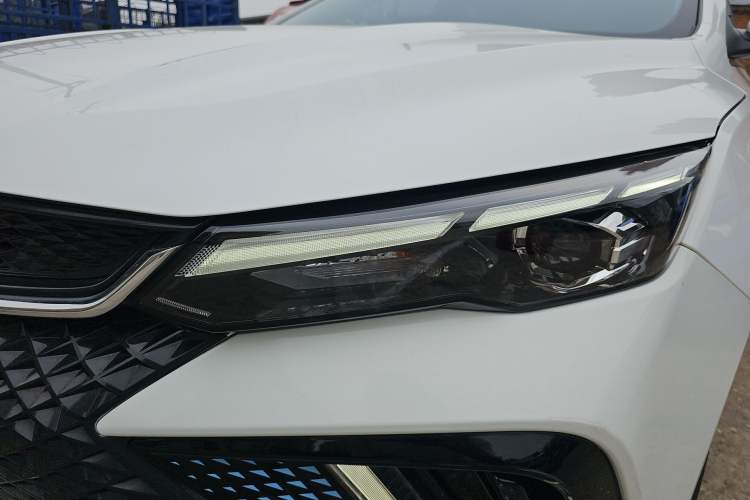 Used Geely Auto Emgrand L 2022 1.4T CVT Flagship Edition Left Front Headlight