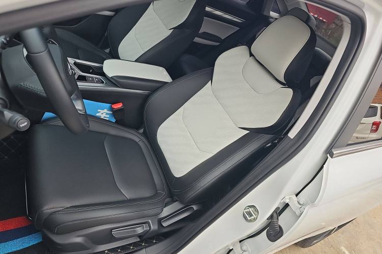 Used Geely Auto Emgrand L 2022 1.4T CVT Flagship Edition Left Front Seat