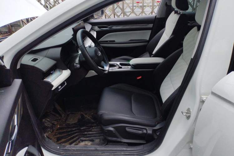Used Geely Auto Emgrand L 2022 1.4T CVT Flagship Edition Left Front Seat
