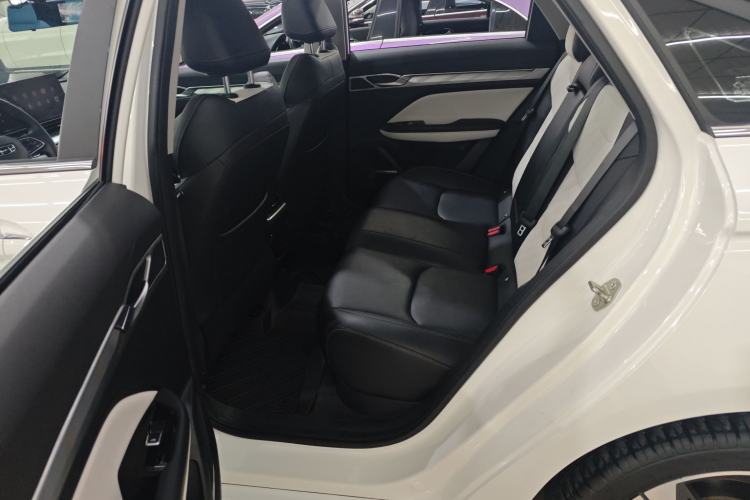 Used Geely Auto Emgrand L 2022 1.4T CVT Flagship Edition Left Rear Seat