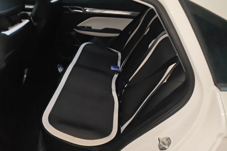 Used Geely Auto Emgrand L 2022 1.4T CVT Flagship Edition Left Rear Seat