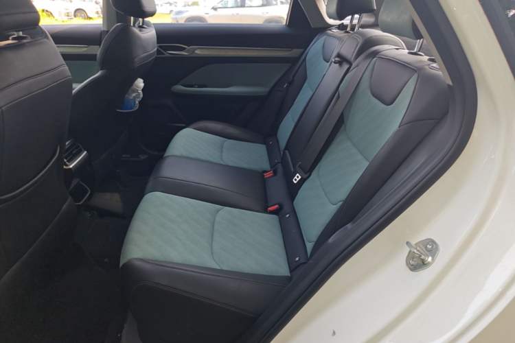 Used Geely Auto Emgrand L 2022 1.4T CVT Ultimate Model Left Rear Seat