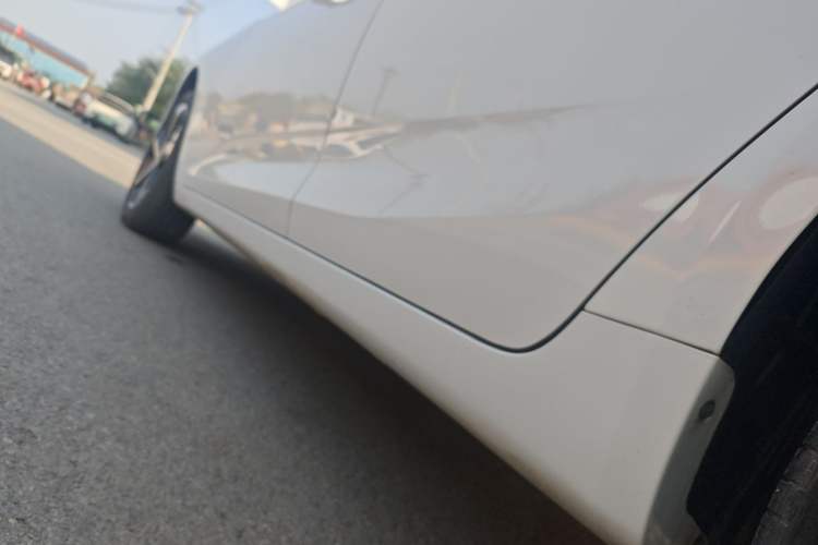Used Geely Auto Emgrand L 2022 1.4T CVT Ultimate Model Left Side Sill