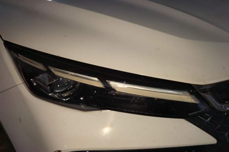 Used Geely Auto Emgrand L 2022 1.4T CVT Ultimate Model Right Front Headlight