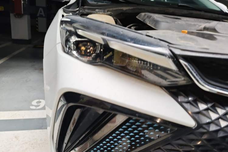 Used Geely Auto Emgrand L 2022 1.4T CVT Ultimate Model Right Front Headlight
