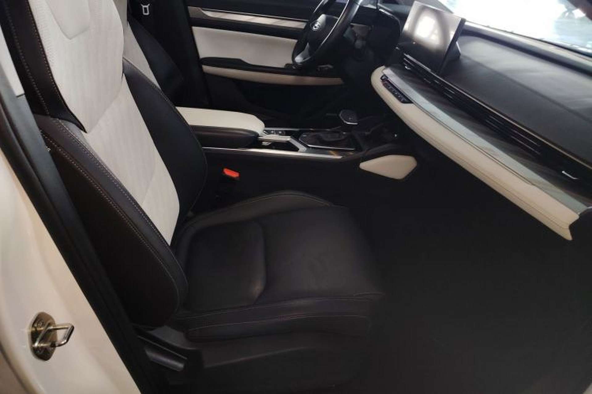 Used Geely Auto Emgrand L 2022 1.4T CVT Flagship Edition Right Front Seat