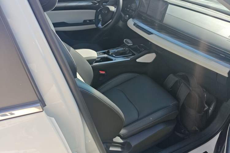 Used Geely Auto Emgrand L 2022 1.4T CVT Flagship Edition Right Front Seat