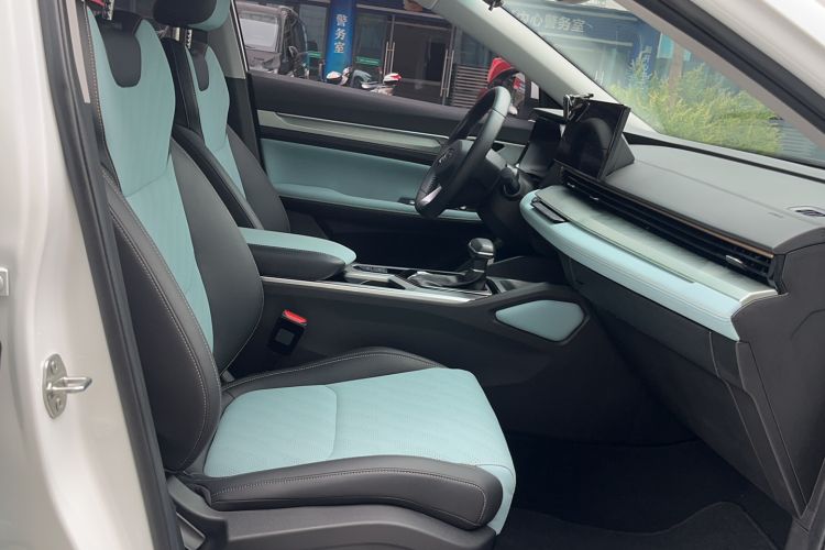 Used Geely Auto Emgrand L 2022 1.4T CVT Ultimate Model Right Front Seat