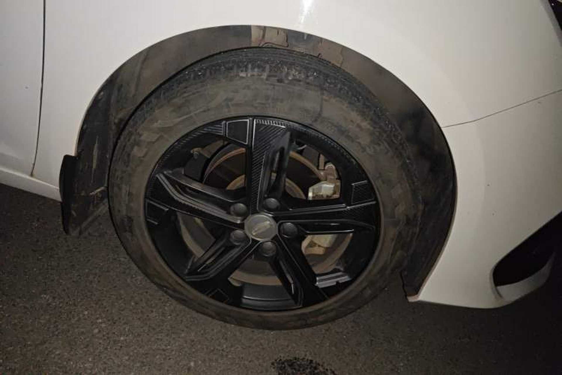 Used Geely Auto Emgrand L 2022 1.4T CVT Flagship Edition Right Front Wheel Hub