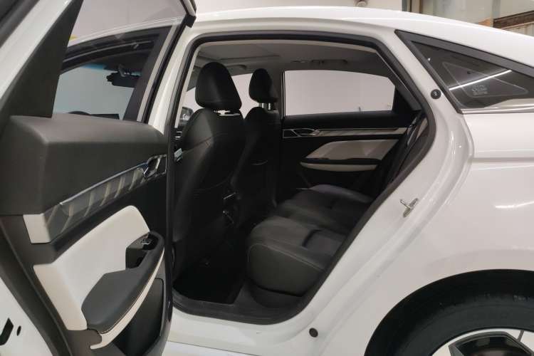 Used Geely Auto Emgrand L 2022 1.4T CVT Flagship Edition Right Rear Seat