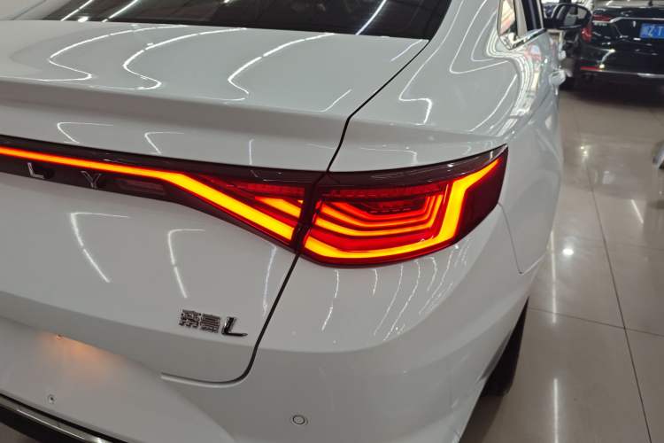 Used Geely Auto Emgrand L 2022 1.4T CVT Flagship Edition Right Rear Taillight