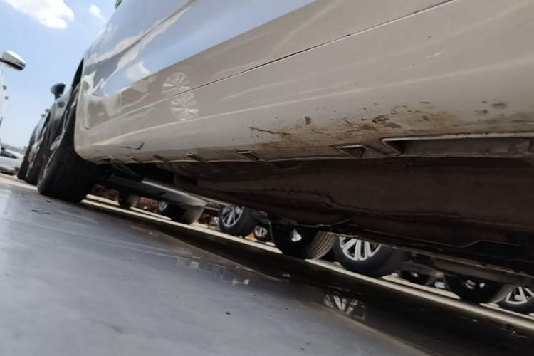 Used Geely Auto Emgrand L 2022 1.4T CVT Flagship Edition Right Side Sill