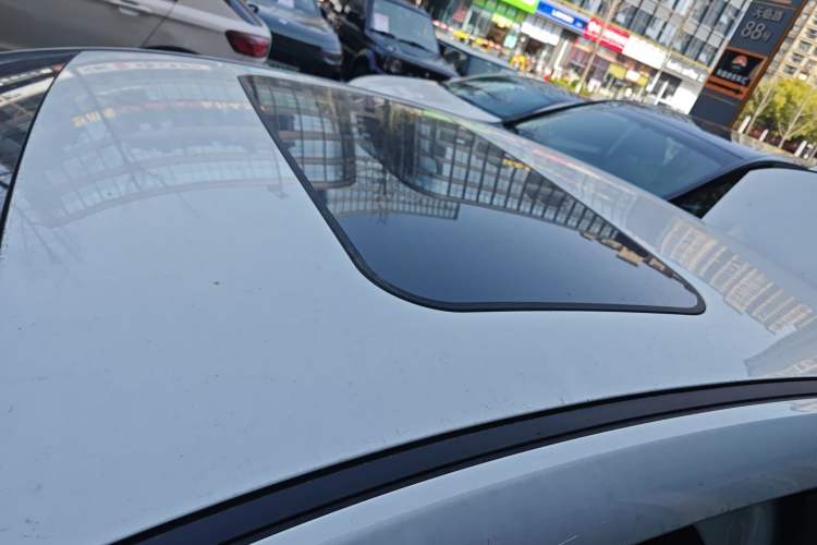Used Geely Auto Emgrand L 2022 1.4T CVT Flagship Edition Roof