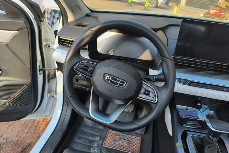 Used Geely Auto Emgrand L 2022 1.4T CVT Flagship Edition Steering Wheel