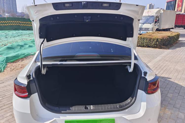 Used Geely Auto Emgrand L 2022 1.4T CVT Flagship Edition Trunk