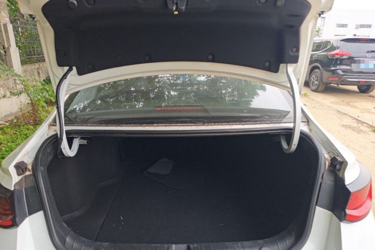 Used Geely Auto Emgrand L 2022 1.4T CVT Ultimate Model Trunk
