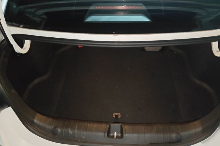 Used Geely Auto Emgrand L 2022 1.4T CVT Flagship Edition Trunk