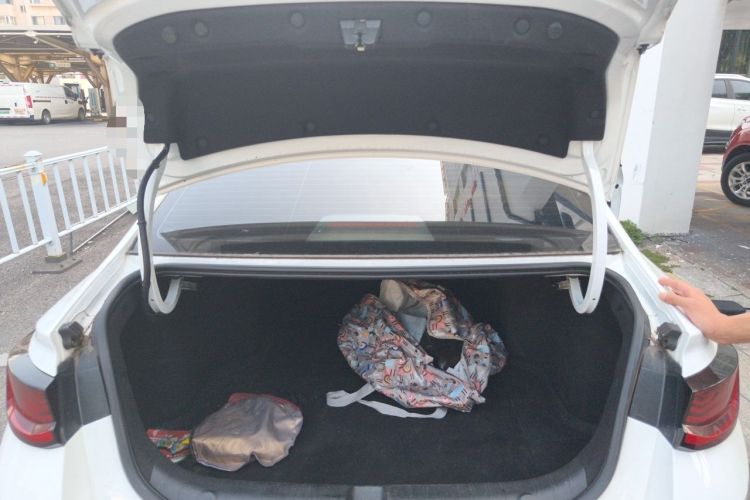 Used Geely Auto Emgrand L 2022 1.4T CVT Flagship Edition Trunk