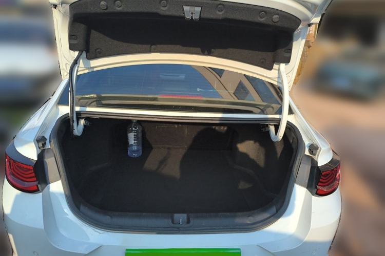 Used Geely Auto Emgrand L 2022 1.4T CVT Flagship Edition Trunk