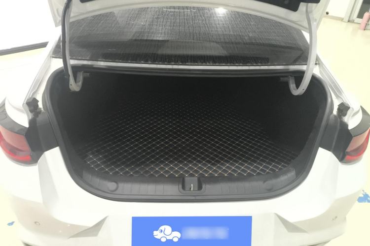Used Geely Auto Emgrand L 2022 1.4T CVT Flagship Edition Trunk