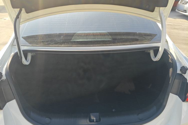 Used Geely Auto Emgrand L 2022 1.4T CVT Flagship Edition Trunk