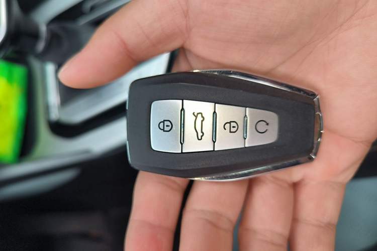 Used Geely Auto Emgrand L 2022 1.4T CVT Ultimate Model Vehicle Key