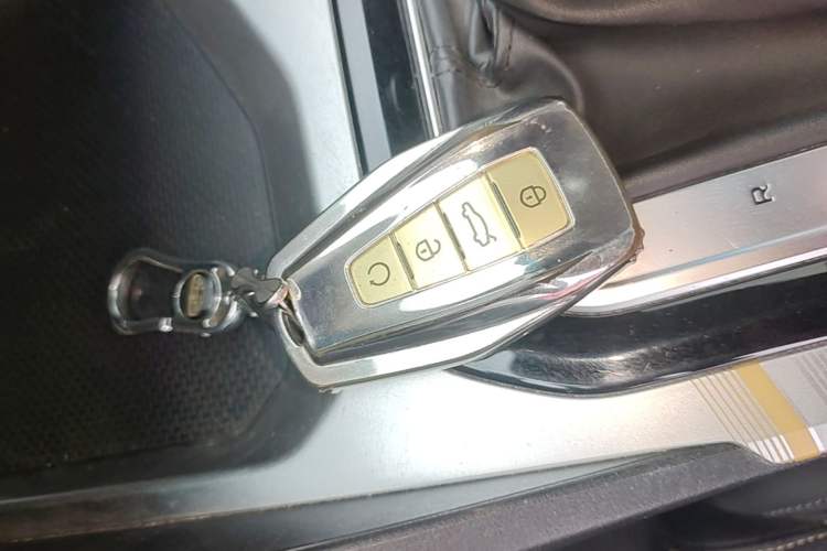 Used Geely Auto Emgrand L 2022 1.4T CVT Flagship Edition Vehicle Key
