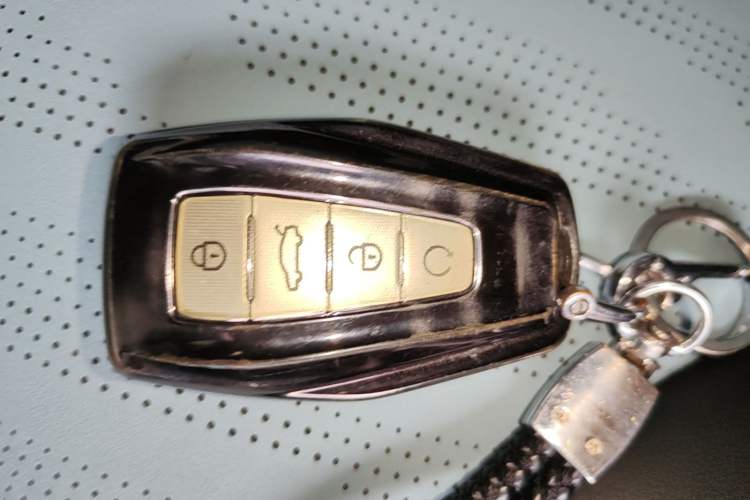 Used Geely Auto Emgrand L 2022 1.4T CVT Ultimate Model Vehicle Key