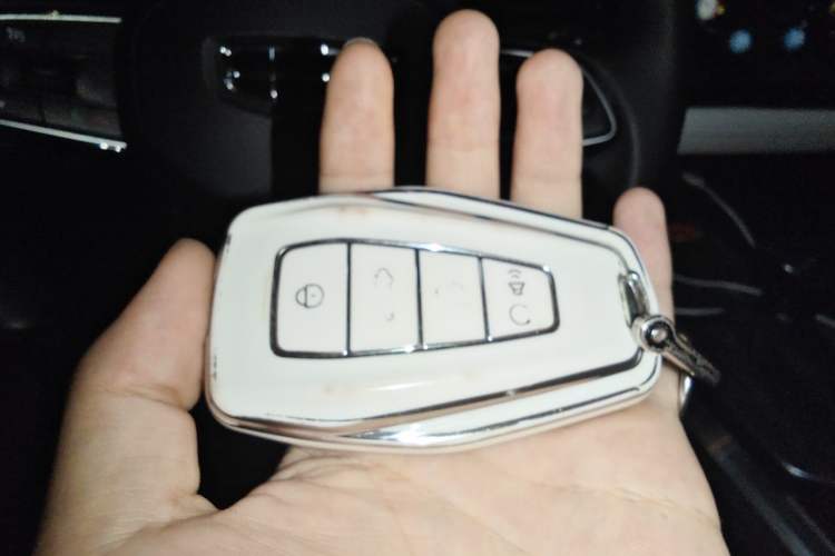 Used Geely Auto Emgrand L 2022 1.4T CVT Flagship Edition Vehicle Key