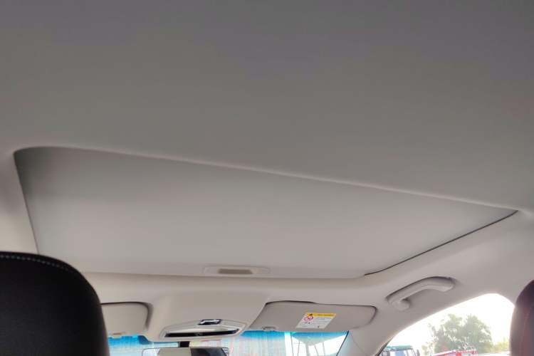 Used Geely Auto Emgrand L 2022 1.4T CVT Flagship Edition Headliner