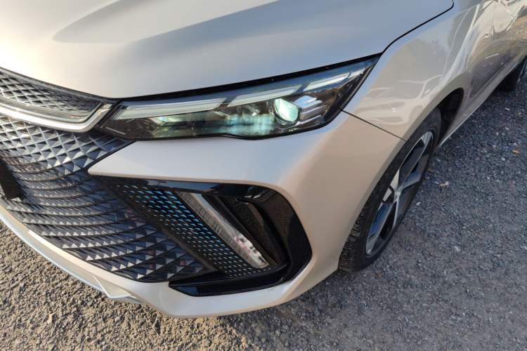 Used Geely Auto Emgrand L 2022 1.4T CVT Flagship Edition Left Front Headlight
