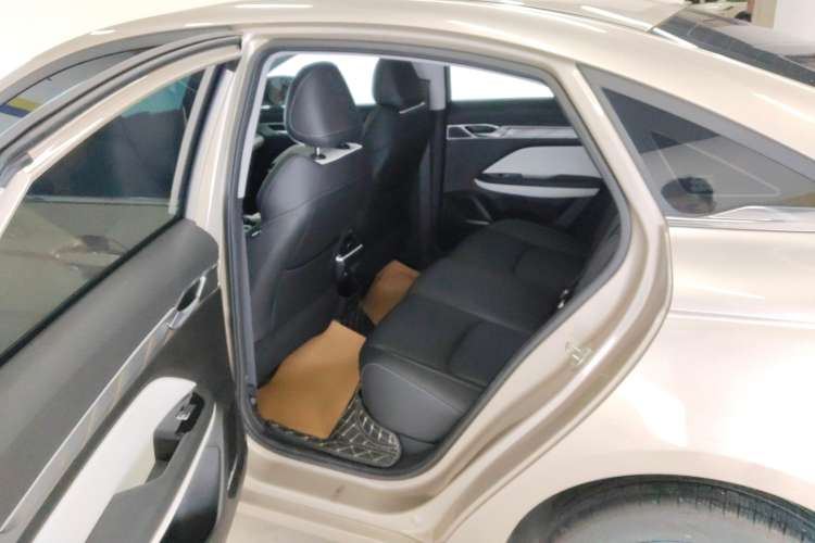 Used Geely Auto Emgrand L 2022 1.4T CVT Flagship Edition Right Rear Seat
