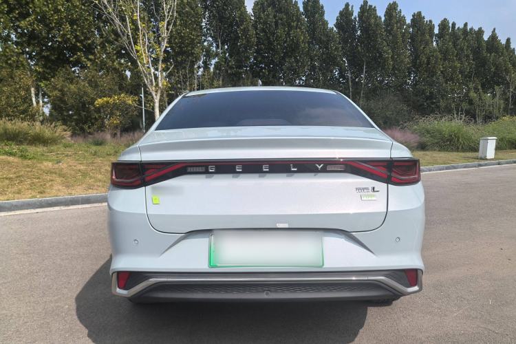 Used Geely Auto Emgrand L HiP 2022 1.5TD-DHT Pro 100KM Super Rui Exterior 4