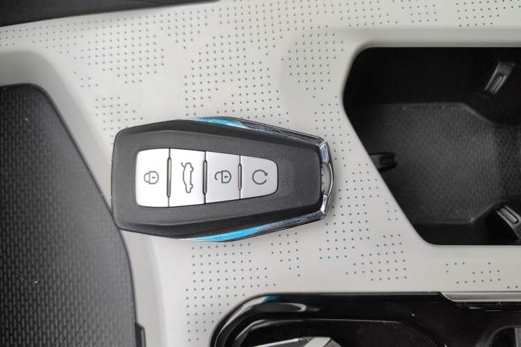 Used Geely Auto Emgrand L HiP 2022 1.5TD-DHT Pro 100KM Super Rui Interior 1
