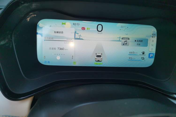Used Geely Auto Emgrand L HiP 2022 1.5TD-DHT Pro 100KM Super Swift Odometer Close Up