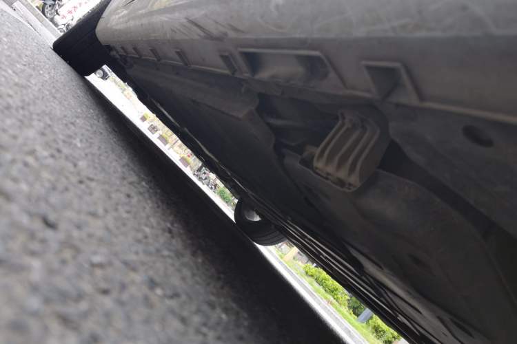 Used Geely Auto Emgrand L HiP 2022 1.5TD-DHT Pro 100KM Super Rui Chassis Rear Left