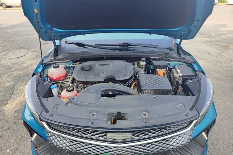 Used Geely Auto Emgrand L HiP 2022 1.5TD-DHT Pro 100KM Super Swift Engine Bay