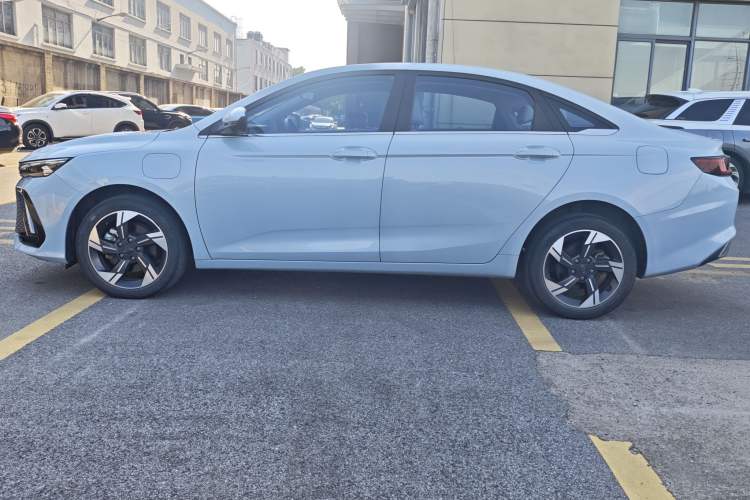 Used Geely Auto Emgrand L HiP 2022 1.5TD-DHT Pro 100KM Super Rui Exterior 3