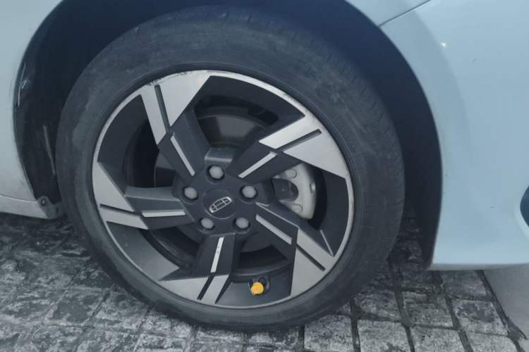 Used Geely Auto Emgrand L HiP 2022 1.5TD-DHT Pro 100KM Super Rui Exterior 7