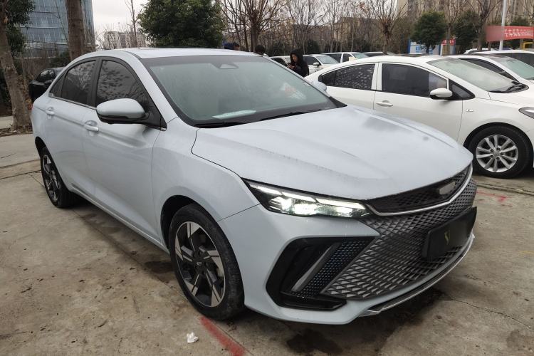 Used Geely Auto Emgrand L HiP 2022 1.5TD-DHT Pro 100KM Super Rui Front Right 45 Deg
