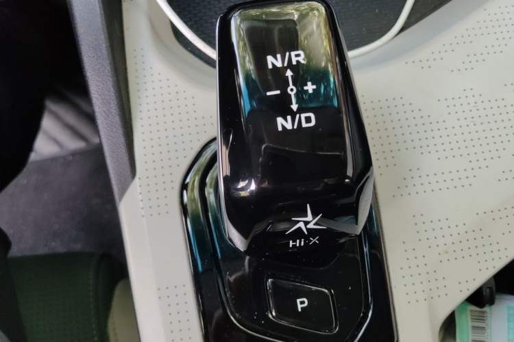 Used Geely Auto Emgrand L HiP 2022 1.5TD-DHT Pro 100KM Super Rui Gear Lever