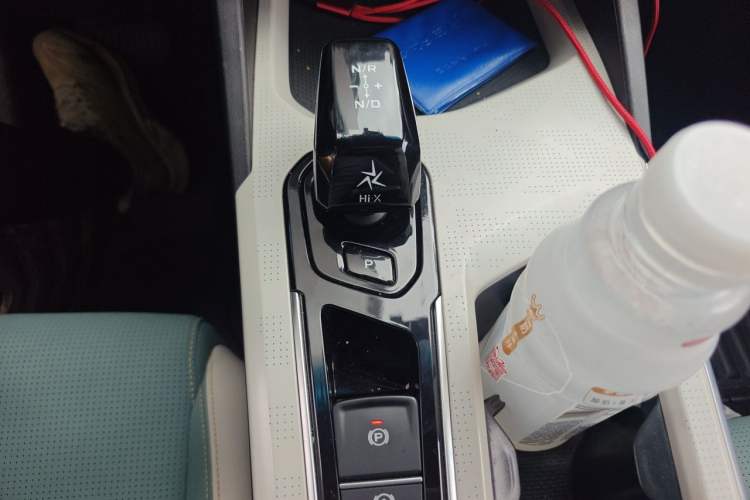 Used Geely Auto Emgrand L HiP 2022 1.5TD-DHT Pro 100KM Super Swift Gear Lever