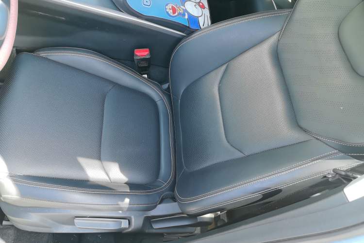 Used Geely Auto Emgrand L HiP 2022 1.5TD-DHT Pro 100KM Super Clean Left Front Seat