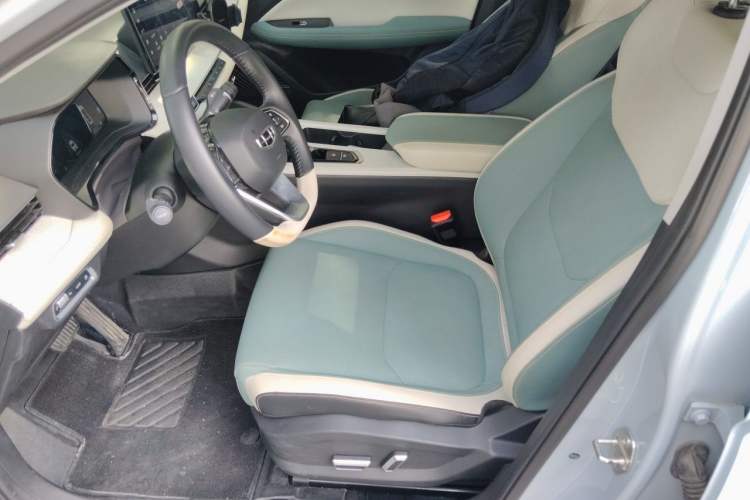 Used Geely Auto Emgrand L HiP 2022 1.5TD-DHT Pro 100KM Super Rui Left Front Seat