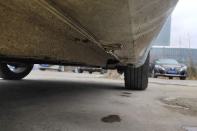 Used Geely Auto Emgrand L HiP 2022 1.5TD-DHT Pro 100KM Super Rui Left Side Sill