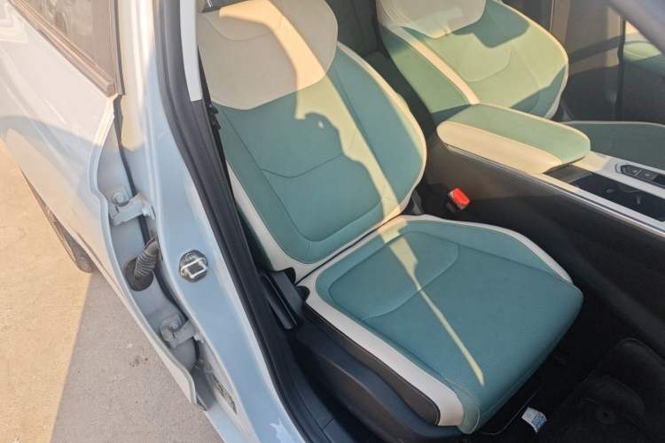 Used Geely Auto Emgrand L HiP 2022 1.5TD-DHT Pro 100KM Super Rui Right Front Seat