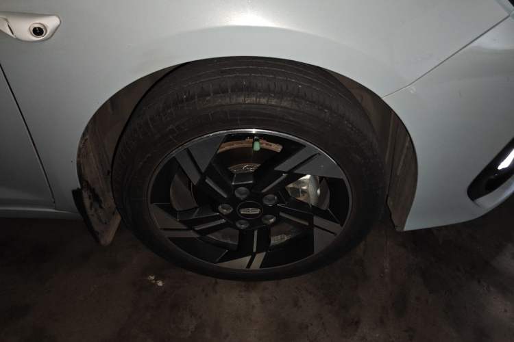Used Geely Auto Emgrand L HiP 2022 1.5TD-DHT Pro 100KM Super Rui Right Front Wheel Hub